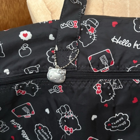 HELLO KITTY Black Foldable Travel Duffle Bag w/ Luggage Handle Sleeve - Picture 2 of 13